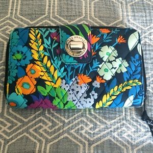 Vera Bradley wallet